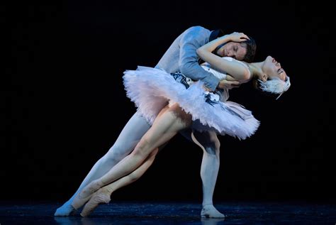 Jezioro Ab Dzie West Australian Ballet La Vie Magazine