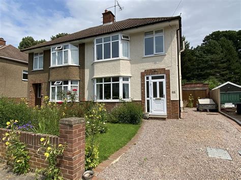 3 Bed Semi Detached House For Sale In Tuddenham Avenue Ipswich Ip4