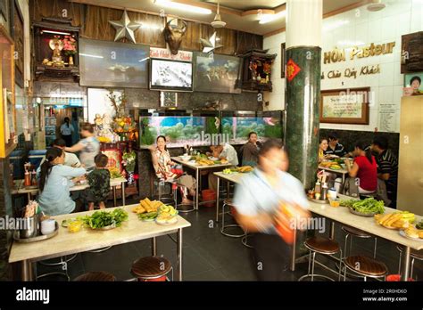 Vietnam Saigon Restaurant Pho Hoa Aka Pho Hoa Pasteur A Local