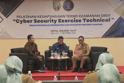 Mewakili Gubernur Kadis Kominfotik Provinsi Lampung Buka Acara