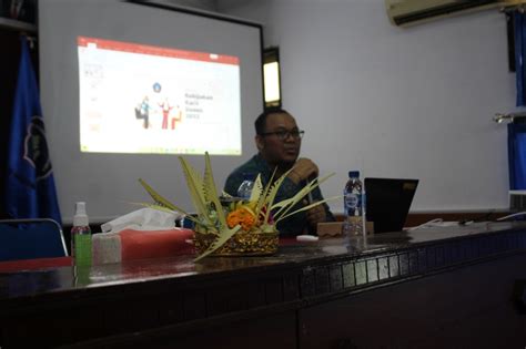 Sharing Session Jabatan Fungsional Dan Publikasi Dosen FHIS Undiksha