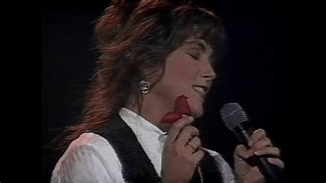 Laura Branigan Power Of Love LIVE Siempre En Domingo 1987 | Domingo ...