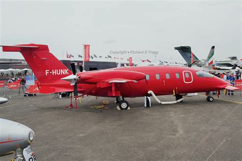 F HUNK Piaggio P 180 Avanti II At Le Bourget Oyonnair Richard E