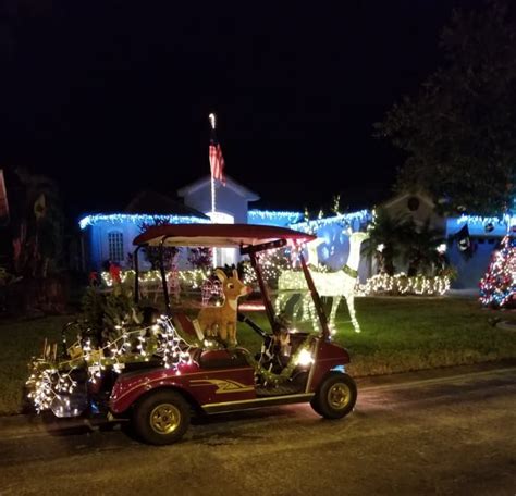 How to Decorate a Golf Cart for Christmas - Holidappy