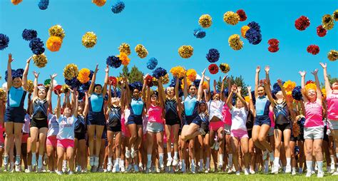 Universal Cheerleaders Association (UCA) - Home