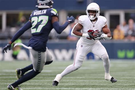 Emari Demercado Fantasy Advice Start Or Sit Cardinals Rb In Week