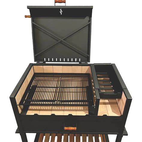 Ñuke Delta 47 Black Argentinian Outdoor Wood Burning Gaucho Grill