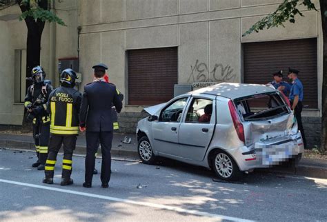 Seregno Sparatoria In Strada Uomo Di Anni Ferito In Inseguimento