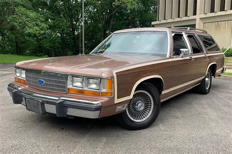 1990 Ford Ltd Crown Victoria Country Squire For Sale Cars And Bids