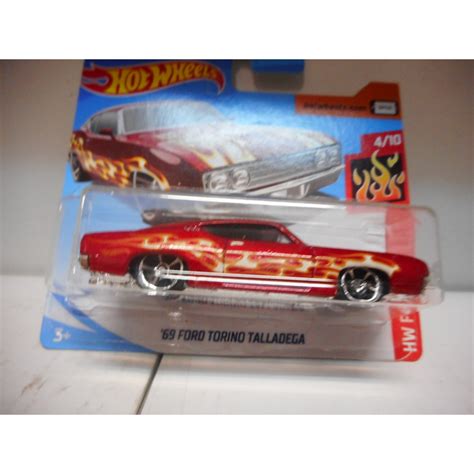 FORD TORINO TALLADEGA FLAMES HOT WHEELS BCN STOCK CARS