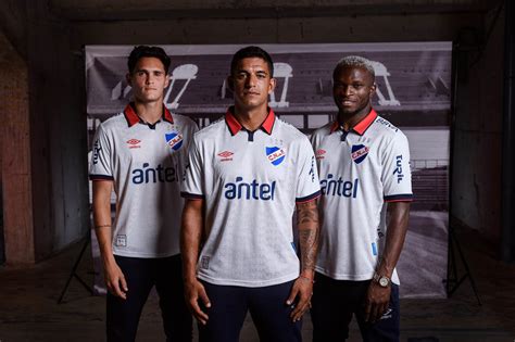 Nova Camisa Titular Do Club Nacional 2024 Umbro MDF