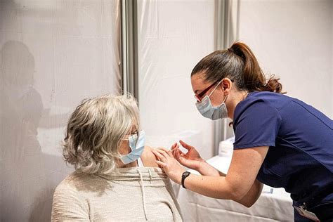 Santé Covid 19 voici le calendrier de la campagne vaccinale en France