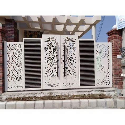 Precise Fabrication Hinged Exterior Mild Steel Safety Gate For