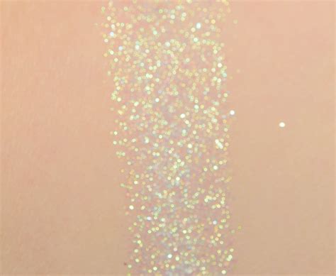 Make Up For Ever 106 Grenny White Star Lit Diamond Powder Review Swatches