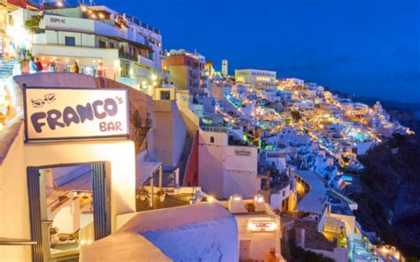 santorini bars    views   sunset cocktail santorini