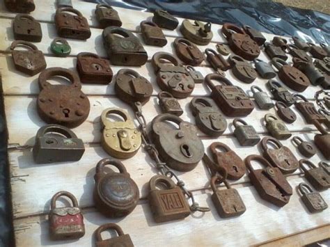 CANDADOS ANTIGUOS Vintage Door Knobs Key Lock Under Lock And Key