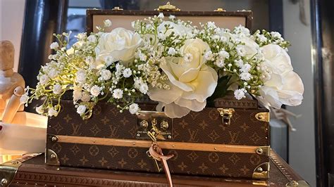 Louis Vuitton Flower Trunk - YouTube