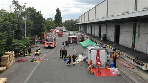 Neuer Führungsdienst der Feuerwehr Frankfurt im Einsatz