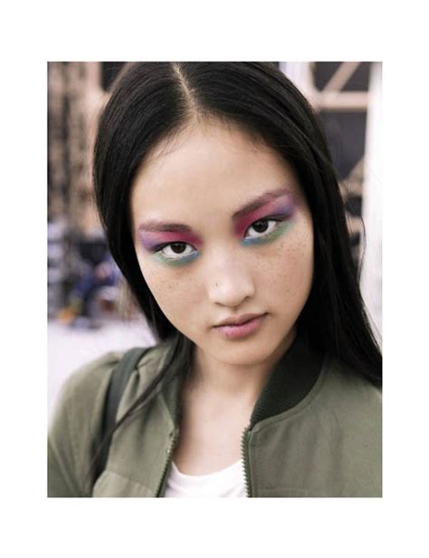 Descubriendo Las Tendencias De Maquillaje Primavera Verano 2015