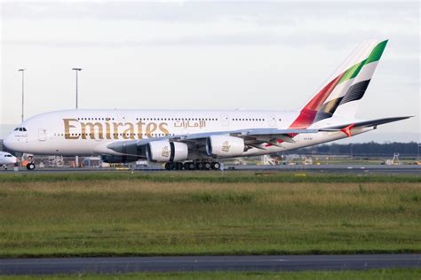 Emirates Airbus A380 861 A6 Eoe V1images Aviation Media