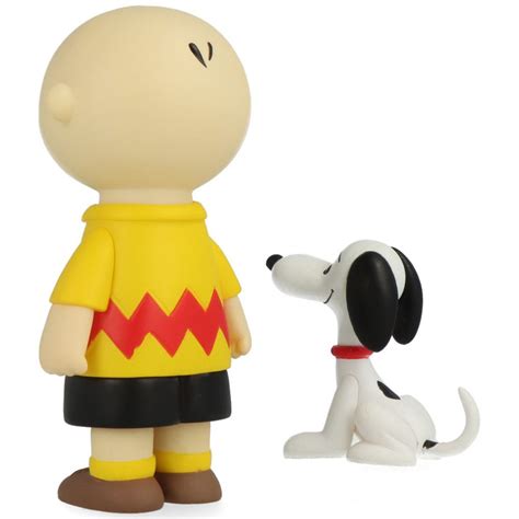 Udf Peanuts Series 12 50s Charlie Brown And Snoopy Artoyz