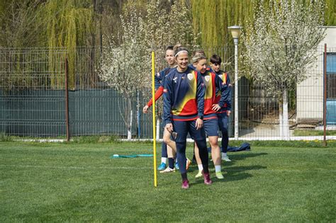 Naționala de fotbal feminin a României amical cu Maroc Tricolorele