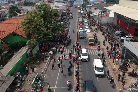 Jumlah Korban Meninggal Kecelakaan Truk Trailer Di Bekasi Ada Orang