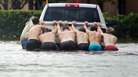 Harvey Trifft Houston Mit Voller Wucht News Nordbayerischer Kurier