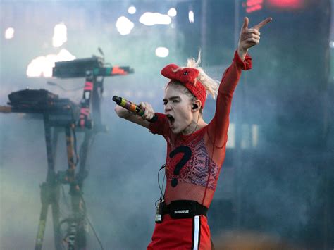 Grimes Calls First Officially Released Track With Her Ai Voice A