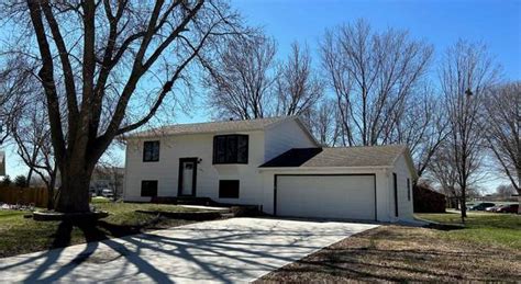 34756 Island View Ln Emmetsburg Ia 50536 Redfin