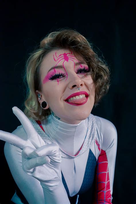Gwen Stacy - Makeup | Images :: Behance