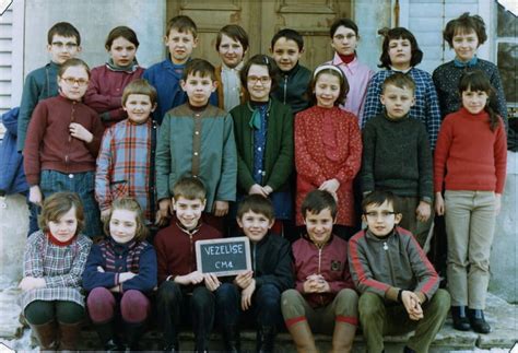 Photo De Classe école Primaire Cm1 De 1969 Ecole Primaire Copains D