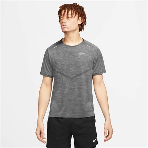 Oferta De Camiseta Nike Dri FIT ADV Techknit Ultra Masculina Nike