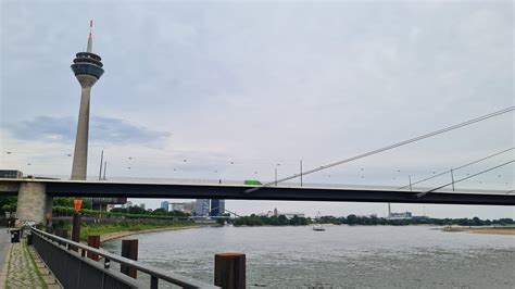 Rheinuferpromenade D Sseldorf Rhine Tower River Rhine Walking