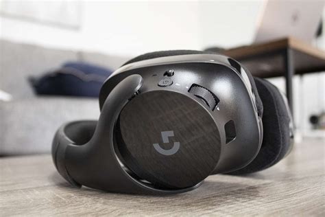 Logitech G533 Review One Of The Better Sounding Wireless Gaming Headsets