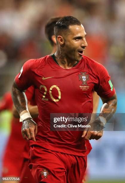 Ricardo Quaresma Portugal Photos and Premium High Res Pictures - Getty ...