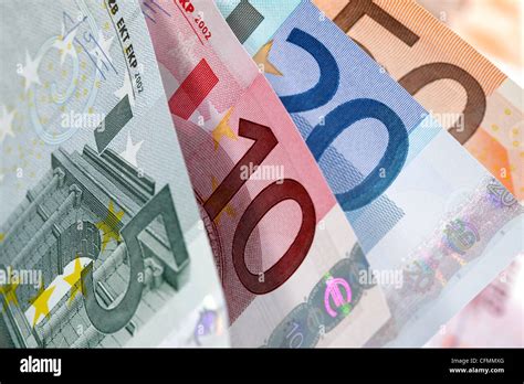 Currency hi-res stock photography and images - Alamy