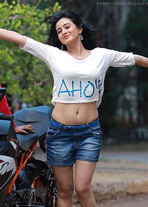 Harshika Poonacha Kannada Actress T1 28 Hot Navel Photo Starcelebblog