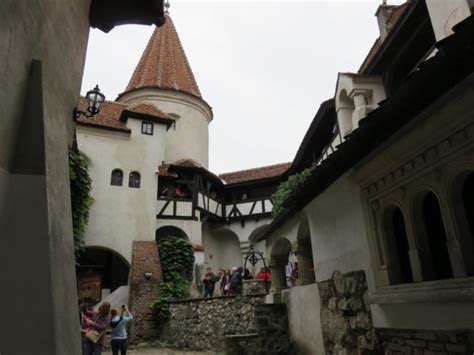 Visiting Draculas Bran Castle In Transylvania How Beautiful Life Is