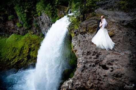 Waterfall Weddings And Elopements — Elope Adventurously Photography