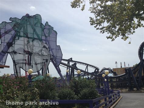 Batman At St Louis Six Flags Literacy Basics