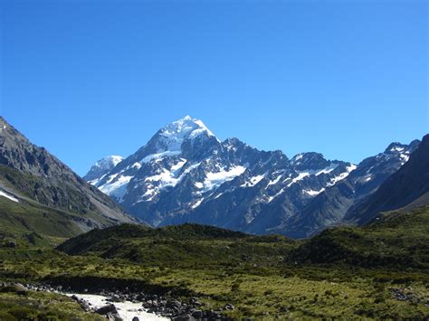 Mount Cook, New Zealand | Natural landmarks, Explore, Landmarks