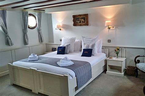 French Hotel Barge RENAISSANCE Photos Barge Charters In Upper Loire