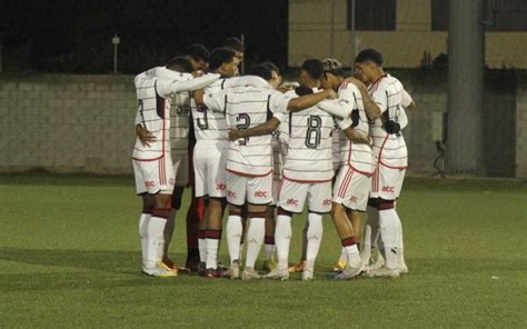 Flamengo Pretende Contratar Jogadores De Times Africanos Coluna Do Fla