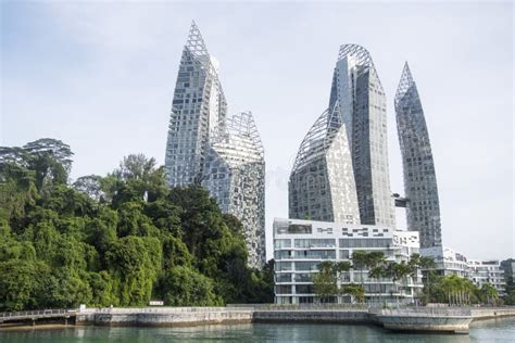 Keppel Bay Marina And Reflections At Keppel Bay Luxury Waterfront