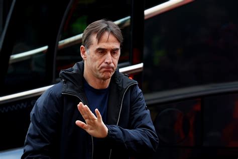 Julen Lopetegui Back In Spain Believing He S Safe From West Ham Sack