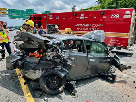 Photos Person Seriously Injured In 4 Car Crash On I 270