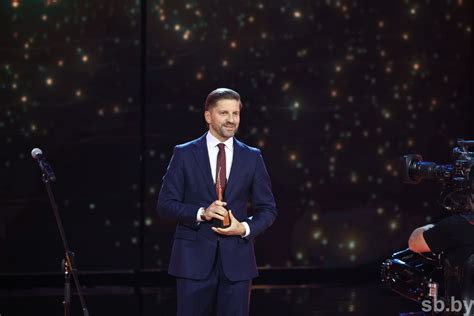 «Телевершина-2024»: лучшим ведущим общественно-политической программы ...