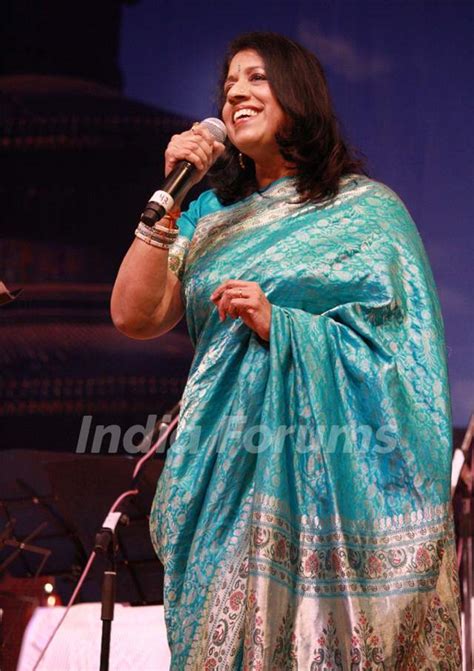 Singer Kavita Krishnamurthy at the ''The India - China Music Festival 2012'' Media