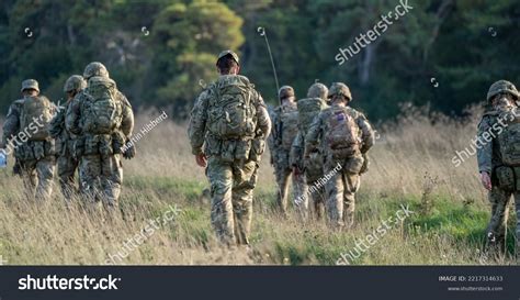 Manguera Felicidades Abrazo Uniforme Militar Britanico El Dise O Bigote